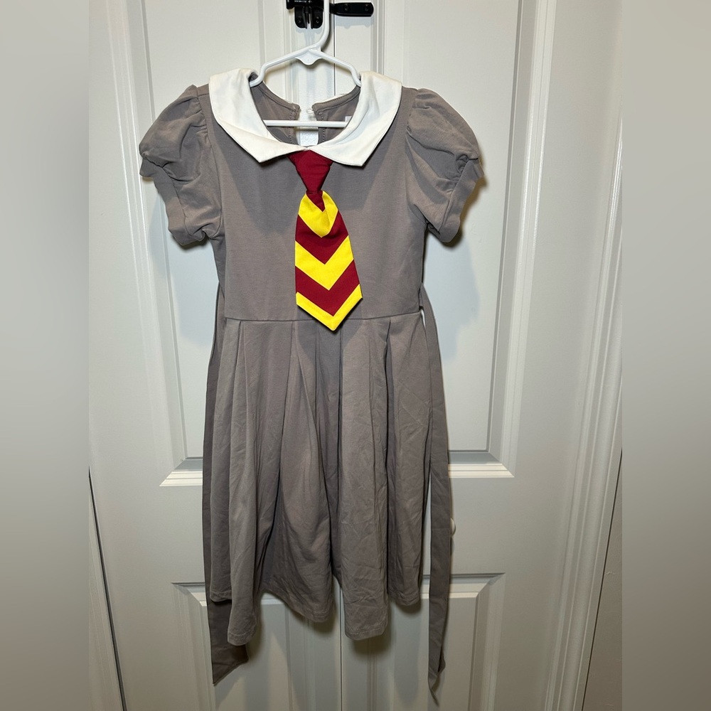 Only Little Once Hogwarts Girls Costume Dress with Red and Yellow Tie Size 8